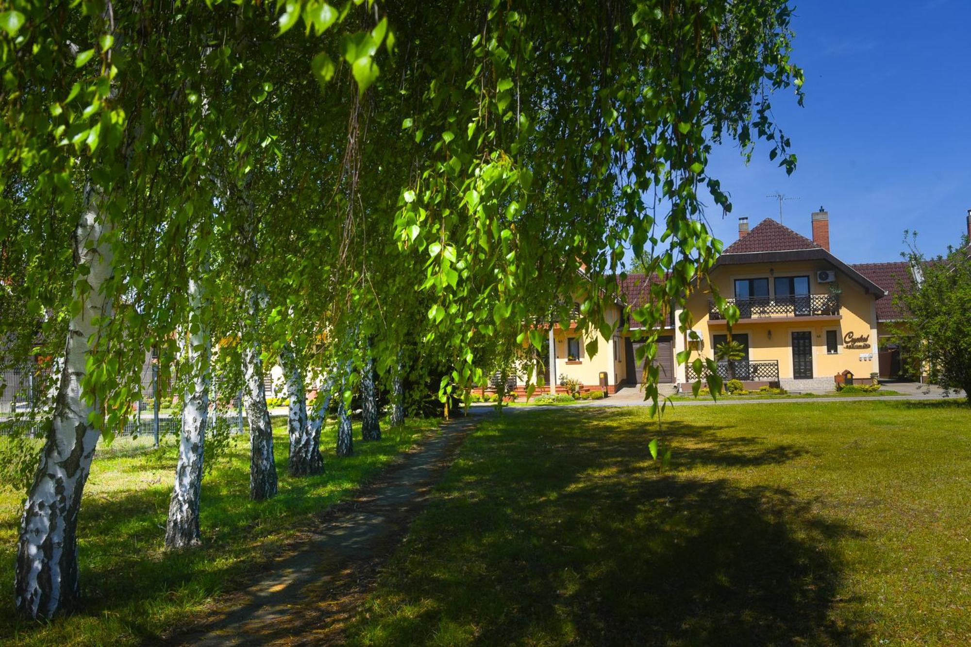 Crystal Apartman Mórahalom Buitenkant foto